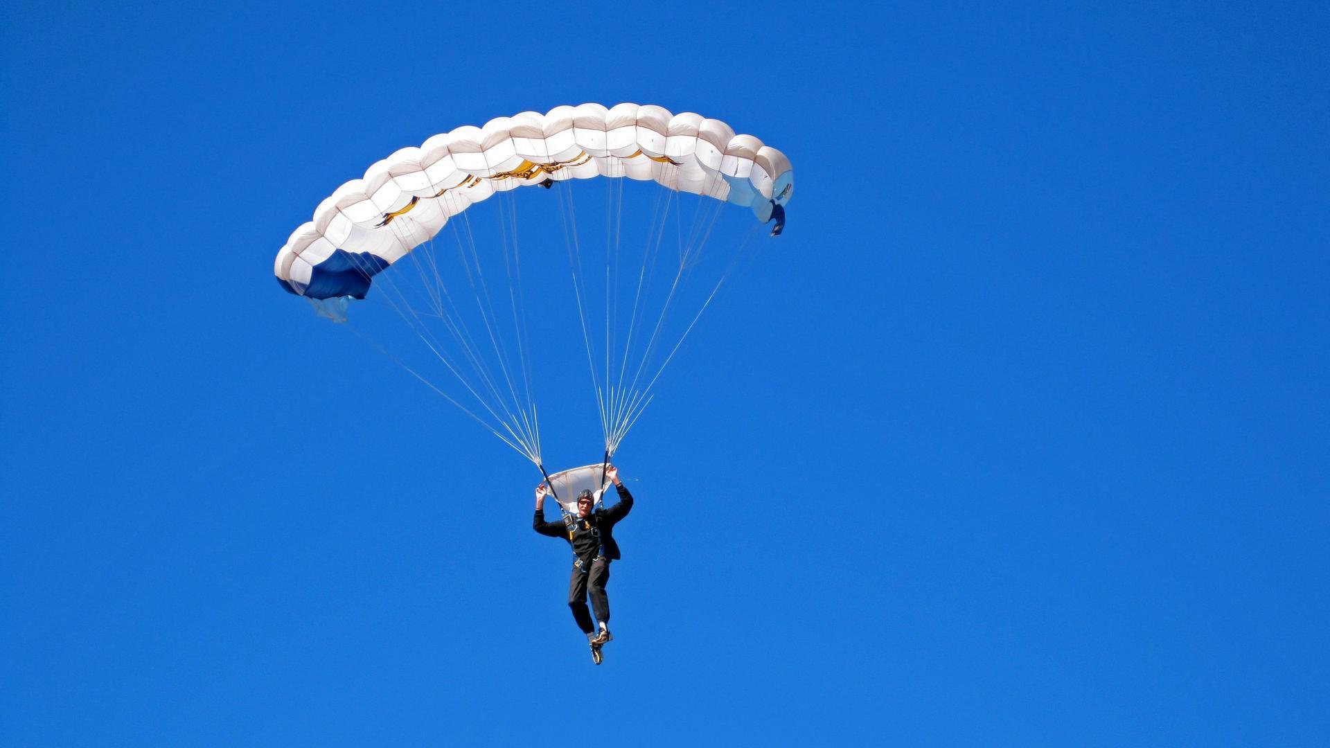 开云平台-“沙滩合球热潮席卷天府新区，成为年轻人新宠”