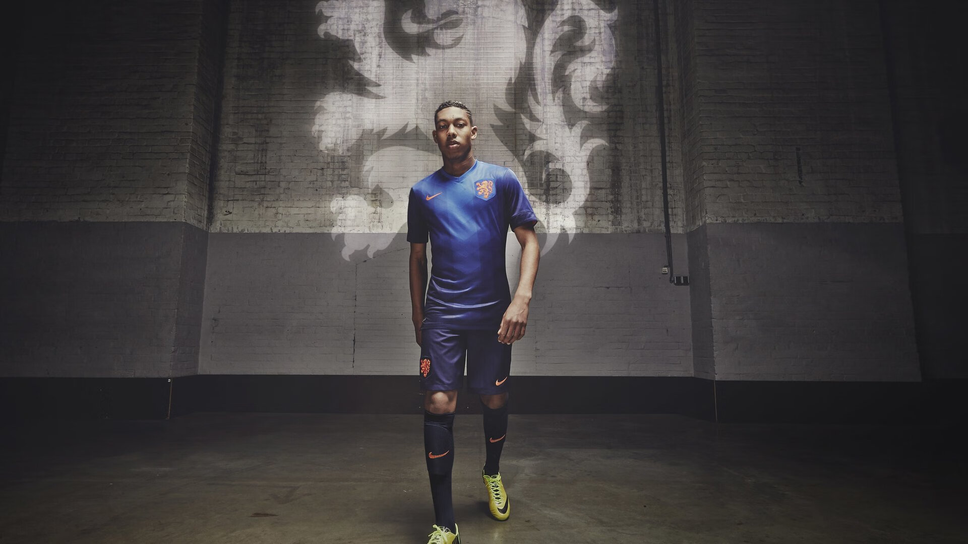 五大联赛高强度对抗位置是否已向中场转移，五大联赛强度排名